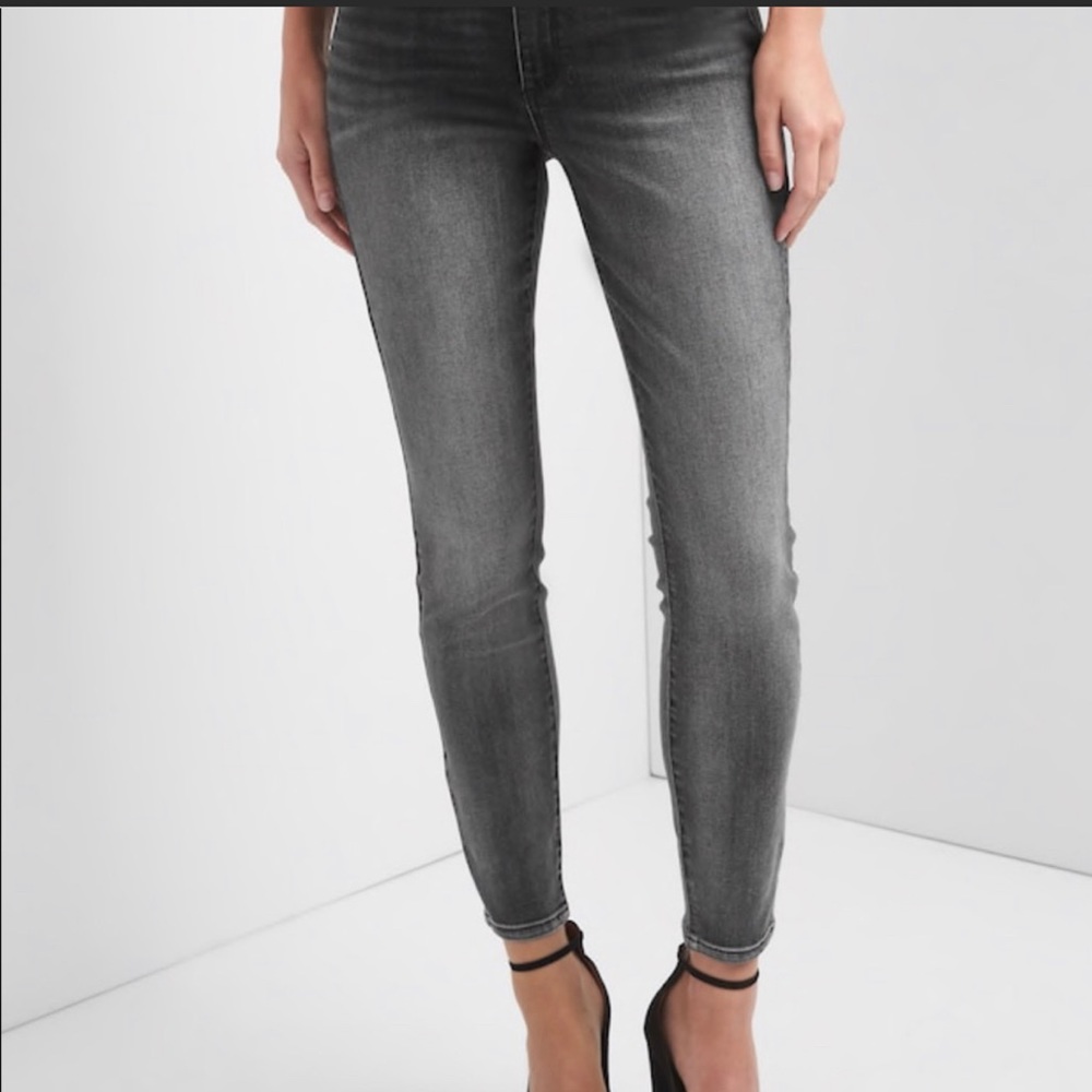 🚨LAST CALL🚨[Gap] Women’s True Skinny Super High Rise Jeans